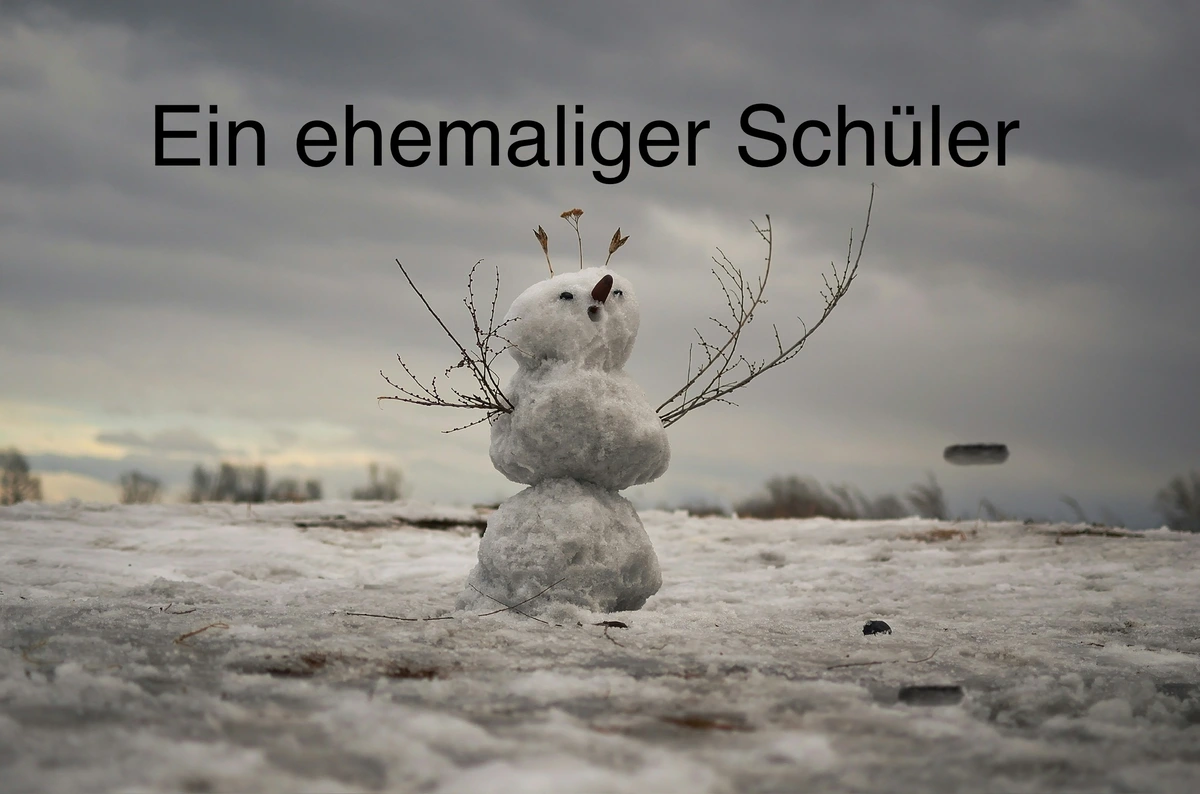 Schüler frieren in den Pausen - Lehrer genießen drinnen die Wärme